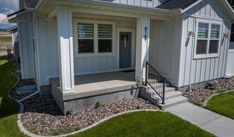 6147 Beacon Ln, Chubbuck, ID 83202