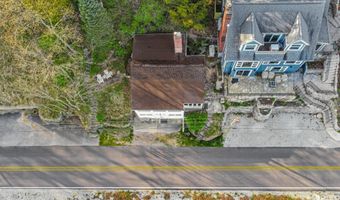 825 E Lake Front Dr, Beverly Shores, IN 46301