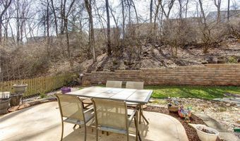 564 Woodlyn Xing, Ballwin, MO 63021