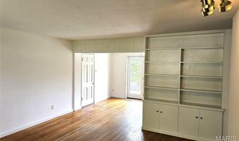 9117 Tiber Ct, Affton, MO 63123