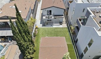819 Rosemont, Los Angeles, CA 90026