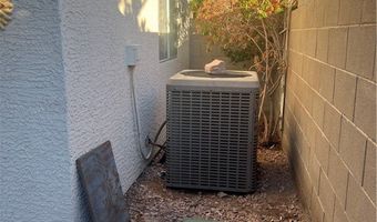 821 Seco Verde Ave, Henderson, NV 89015