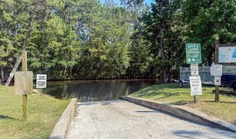 513 Pauline Dr, Bonneau, SC 29431