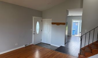 934 S Harvard Ave, Addison, IL 60101