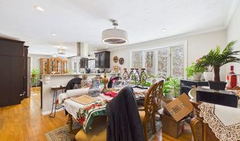23 Elmwood Dr, Berkley, MA 02779