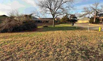 12 CHATEAU Ct, Wichita Falls, TX 76302