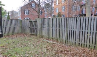 2916 BUCHANAN St S #A2, Arlington, VA 22206