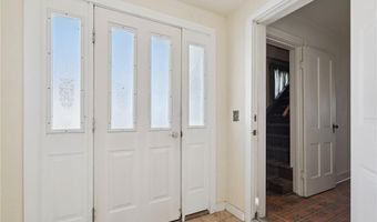 4306 F St, Amana, IA 52203