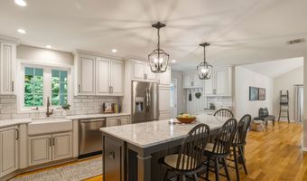 161 Cameron Dr, Bristol, CT 06010