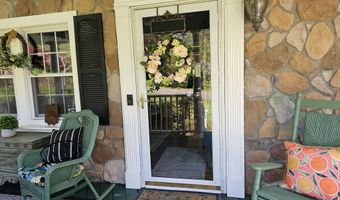 27 Wilson Dr, Oxford, CT 06478