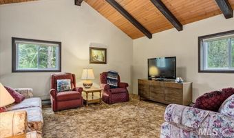 108 Panorama Dr, Cascade, ID 83611