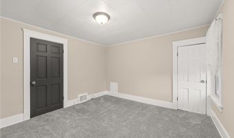 588 Jackson St, Amherst, OH 44001