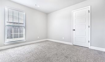 812 NW 64th Ave, Bentonville, AR 72713