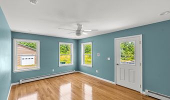 9 Hounds Way, Bath, ME 04530