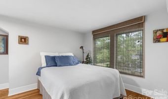 664 Lakeshore Dr, Asheville, NC 28804