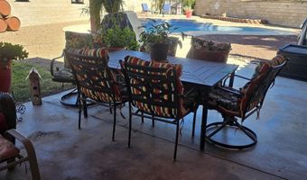 245 Hyde Park Pl, Alamogordo, NM 88310