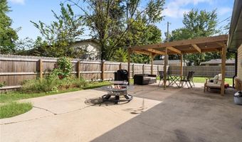 1203 SE Benton St, Bentonville, AR 72712