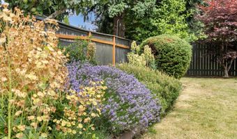 20465 SW DELINE St, Beaverton, OR 97078