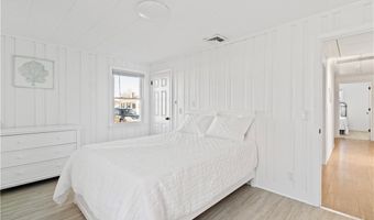 8 Belaire Mnr, Old Saybrook, CT 06475