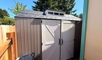 16117 HIGHWAY 101 76, Brookings, OR 97415