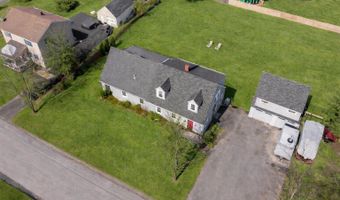 15 Fairfax St, Bangor, ME 04401