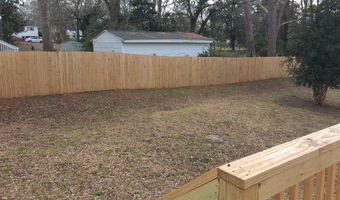 24 Sims St, Barnesville, GA 30204
