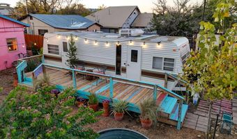 208 S 2nd St, Alpine, TX 79830