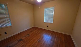 214 216 Clayton St, Baldwyn, MS 38824
