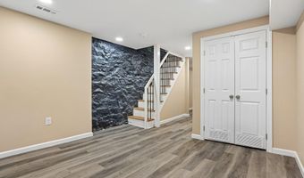 1517 N ELLAMONT St, Baltimore, MD 21216