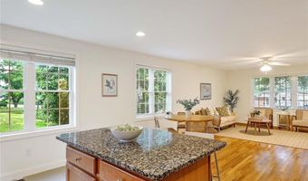 273 Maple Ave, Barrington, RI 02806