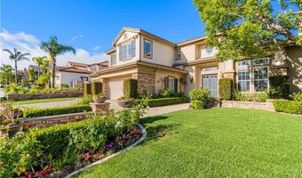 1040 S Summer Breeze Ln, Anaheim, CA 92808