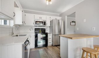 5652 Kalland Ave NE, Albertville, MN 55301