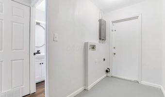162 Phelps Rd, Columbus, OH 43207