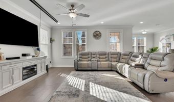 1070 Poppy Pte, Alpharetta, GA 30004