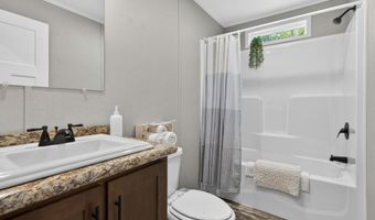6 Neil Dr, Allenstown, NH 03275