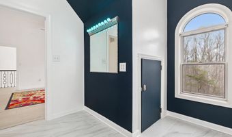 6801 CAPRI Pl, Bethesda, MD 20817