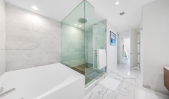 10201 Collins Ave 305, Bal Harbour, FL 33154