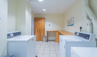 25 Alpine St 30, Boston, MA 02136