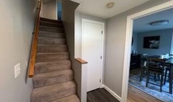 48 Sixteenth St, Bangor, ME 04401