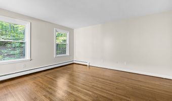 545 Simsbury Rd, Bloomfield, CT 06002