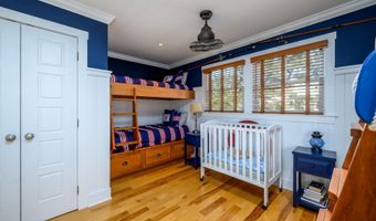 211 Stratford Ave, Beach Haven, NJ 08008