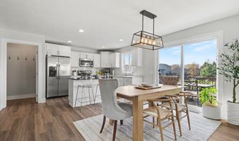 5918 Farmview Dr, Allendale, MI 49401