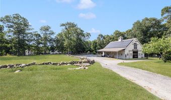 160 Kingston Rd, Exeter, RI 02822