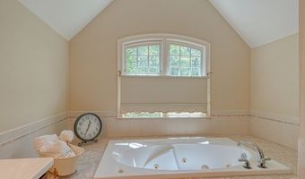 11 Quail Run, Bolton, MA 01740