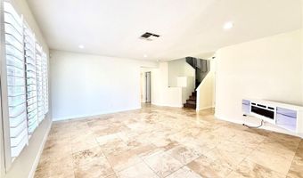 10001 Coral Sands Dr, Las Vegas, NV 89117