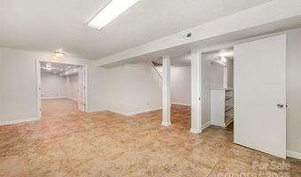 7008 Wannamaker Ln, Charlotte, NC 28226