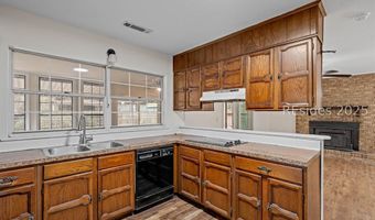 68 Cherokee Farms Rd, Beaufort, SC 29906