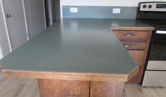 2607 Holler Ave, Cody, WY 82414