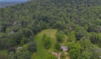 79 Mountain Lake Rd, Belvidere, NJ 07823