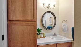 421 HARRIS Ln, Oregon City, OR 97045